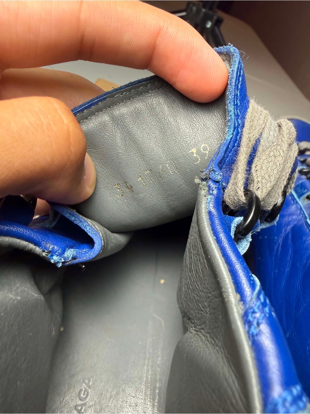 Balenciaga Electric Blue Arena Sneaker women Sz 39 /US 9 - Picture 4 of 12